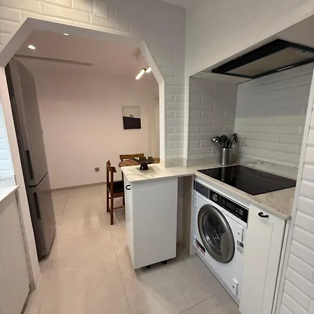 Romana Centre דירה *